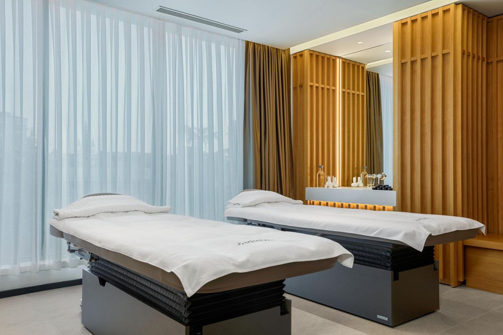 Le Meridien Batumi Ngoại thất bức ảnh