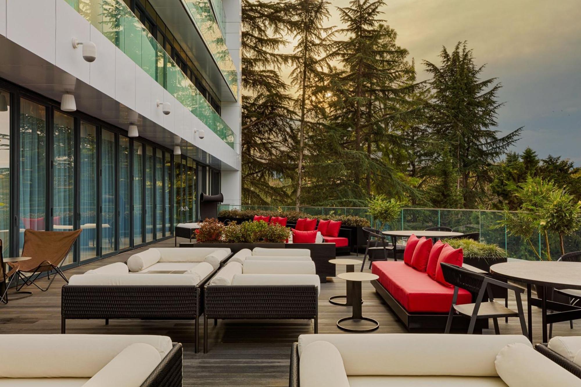 Le Meridien Batumi Ngoại thất bức ảnh