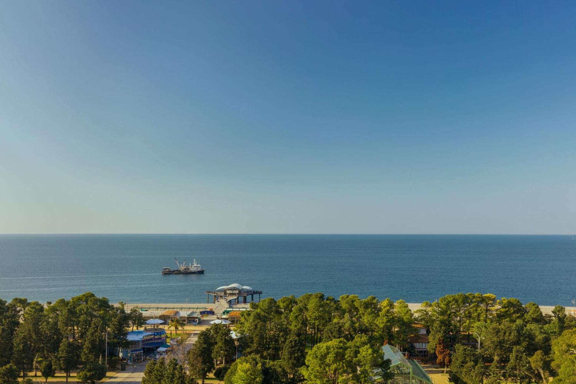Le Meridien Batumi Ngoại thất bức ảnh